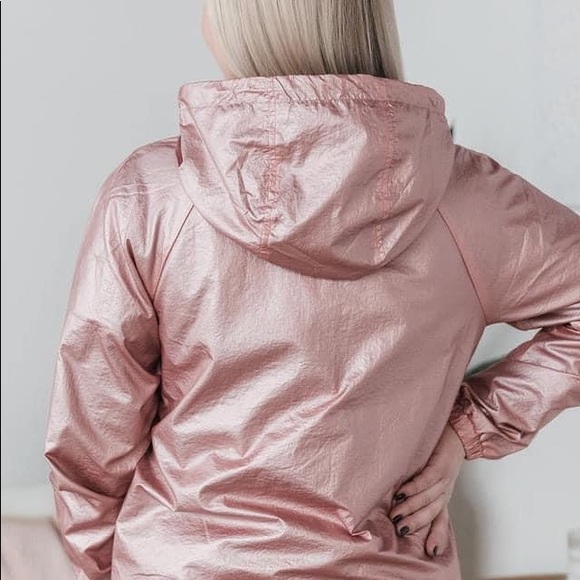 Metallic Rose gold Windbreaker - Picture 2 of 6